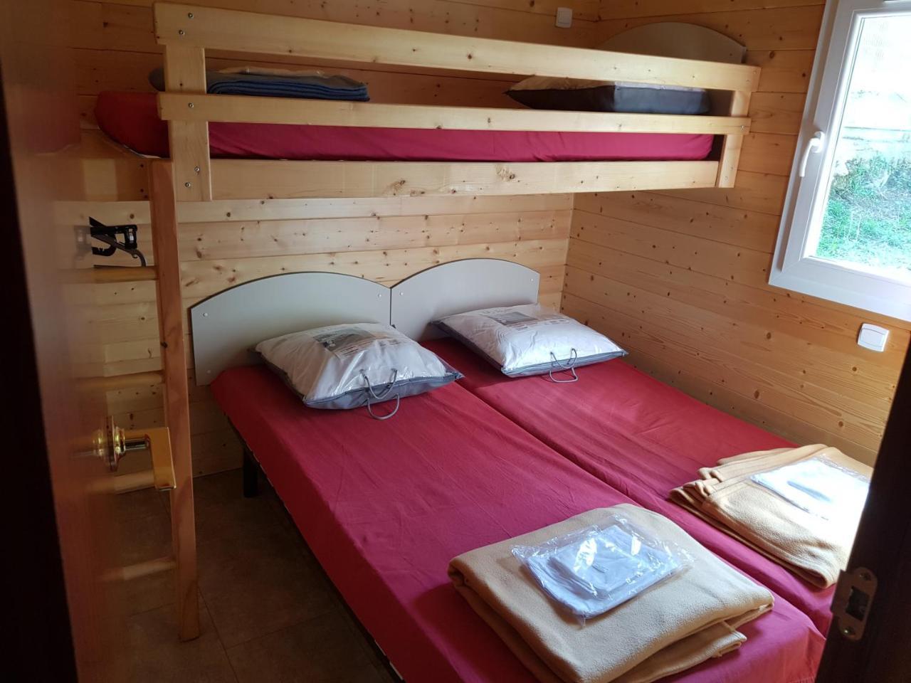 Camping De Graniers Monoblet Exterior foto